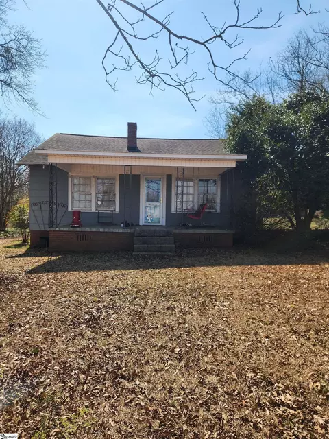 1212 Duncan Reidville Rd, Duncan, SC 29334