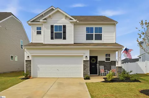 221 Pendergast Rd, Greenville, SC 29605