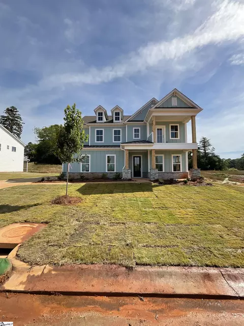 604 Timber Grove Dr, Simpsonville, SC 29681