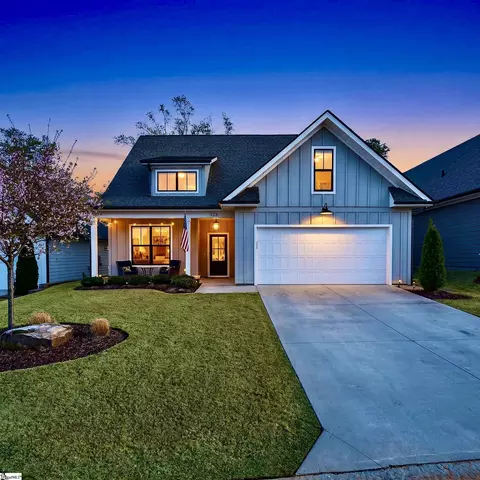 439 Brunswick Ln, Inman, SC 29349