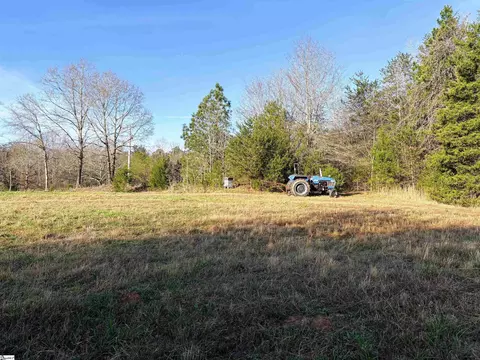829 Bramlett Rd, Laurens, SC 29360 photo 9