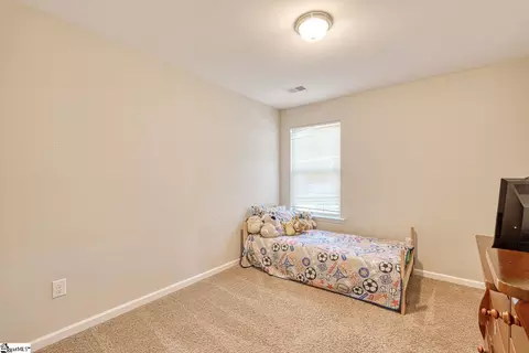 Bedroom - 737 Stilmore Dr, Duncan, SC 29334 photo 7 of 14