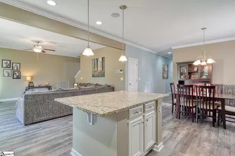 Entry Way - 737 Stilmore Dr, Duncan, SC 29334 photo 2 of 6