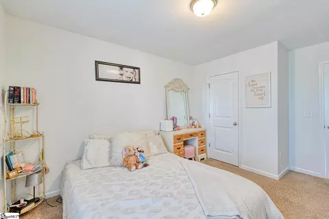Bedroom - 737 Stilmore Dr, Duncan, SC 29334 photo 6 of 14
