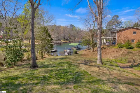 Exterior - 101 Cardinal Dr, Seneca, SC 29672 photo 11 of 11