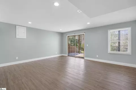 Living - 101 Cardinal Dr, Seneca, SC 29672 photo 7 of 7