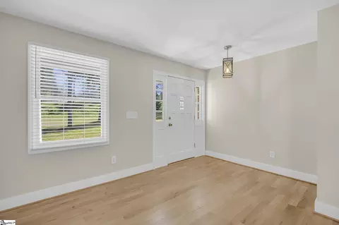 Entry Way - 101 Cardinal Dr, Seneca, SC 29672 photo 1 of 2