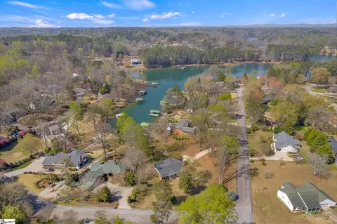 View/Area - 101 Cardinal Dr, Seneca, SC 29672 photo 2 of 2