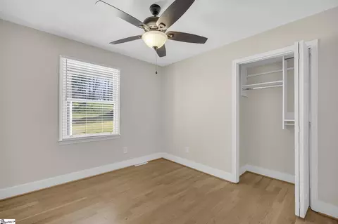 Bedroom - 101 Cardinal Dr, Seneca, SC 29672 photo 3 of 4