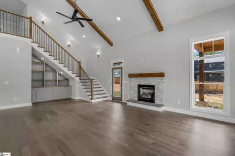 Living - 384 Jim Smith Rd, Pendleton, SC 29670 photo 2 of 6