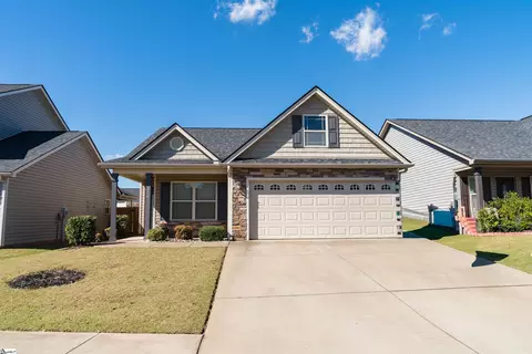 216 Bandallon Pl, Boiling Springs, SC 29316
