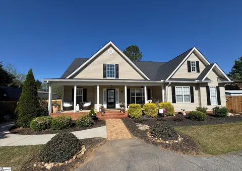 116 Ridge Rd # A, Greenville, SC 29607