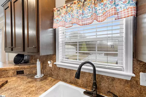 193 Duncan Rd, Easley, SC 29640 photo 10