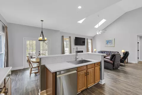 Kitchen - 16 Jade Tree Ct, Greer, SC 29650 photo 1 of 2