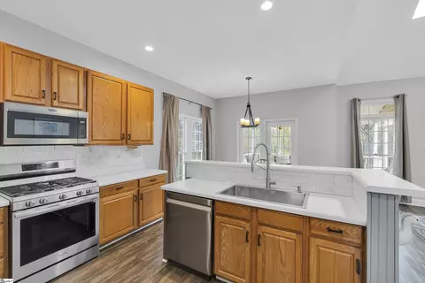 Kitchen - 16 Jade Tree Ct, Greer, SC 29650 photo 2 of 2