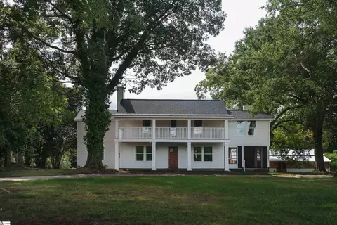 10049 Old White Horse Rd, Greenville, SC 29617