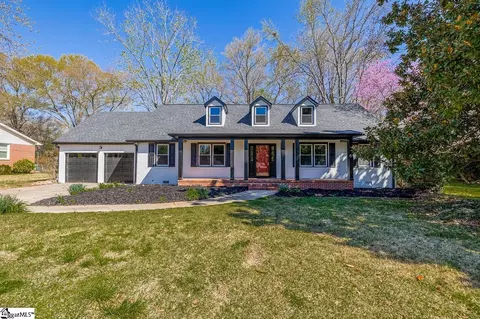 201 Rosemary Ln, Greenville, SC 29615