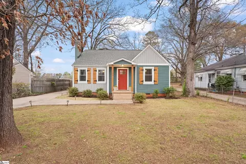 148 Pleasant Ridge Ave, Greenville, SC 29605