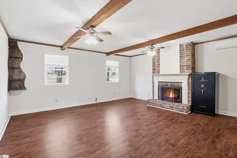 Living - 128 Paddock Dr, Greer, SC 29650 photo 5 of 6