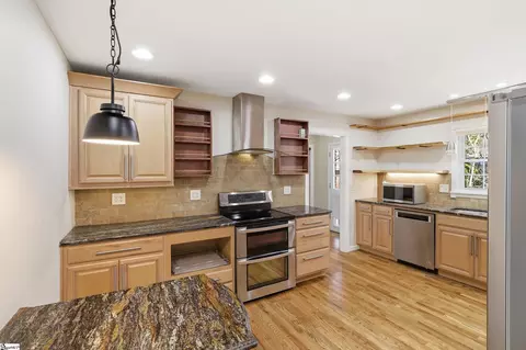 Kitchen - 128 Paddock Dr, Greer, SC 29650 photo 2 of 3