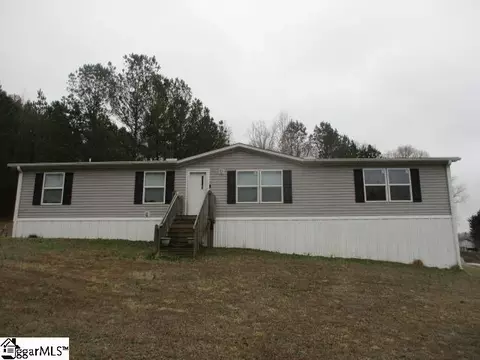 341 Pine Hills Rd, Woodruff, SC 29388