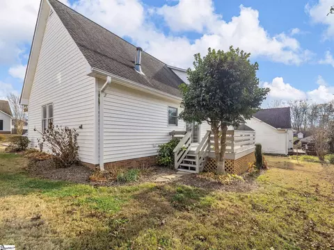 Exterior - Undisclosed, Moore, SC 29369 photo 6 of 9