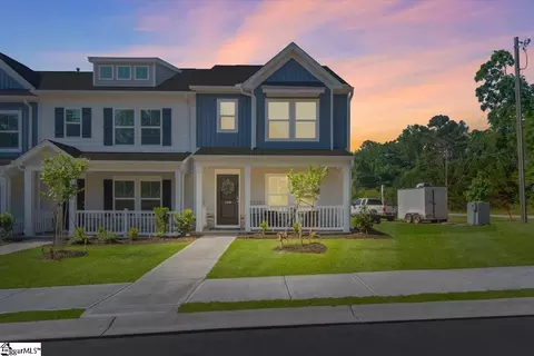 110 Wyndham Way, Laurens, SC 29360
