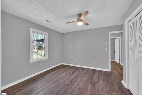 Bedroom - 609 Robinson Bridge Rd, Central, SC 29630 photo 3 of 3