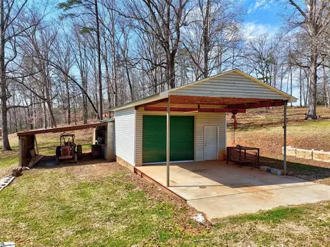 Exterior - 609 Robinson Bridge Rd, Central, SC 29630 photo 8 of 16