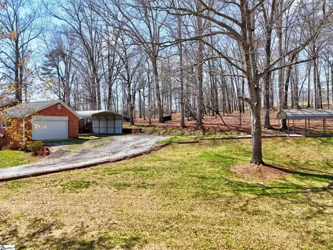 Exterior - 609 Robinson Bridge Rd, Central, SC 29630 photo 6 of 16
