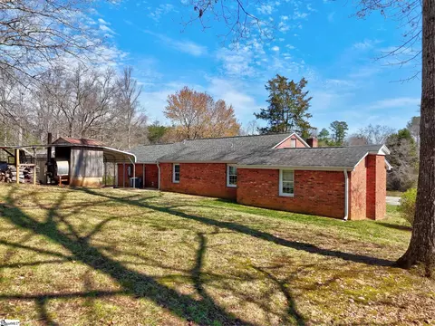 Exterior - 609 Robinson Bridge Rd, Central, SC 29630 photo 7 of 16