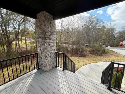 Exterior - 1026 Blumefield Rd, Anderson, SC 29625 photo 5 of 13