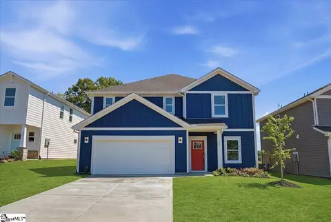 519 Hadlow St, Greer, SC 29651