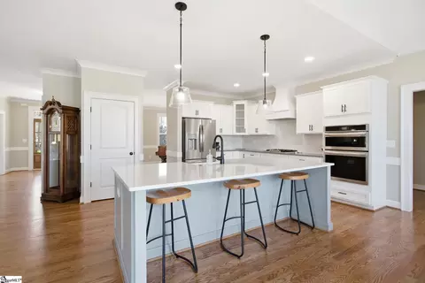 Kitchen - 40 Silesian Ct, Pelzer, SC 29669 photo 1 of 5