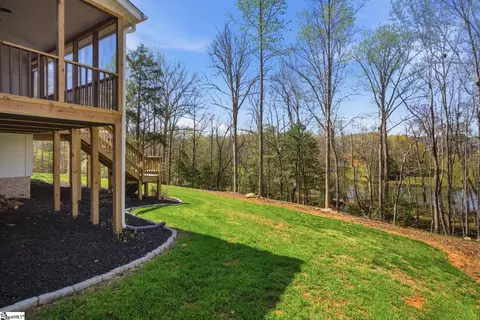 Exterior - 40 Silesian Ct, Pelzer, SC 29669 photo 2 of 5