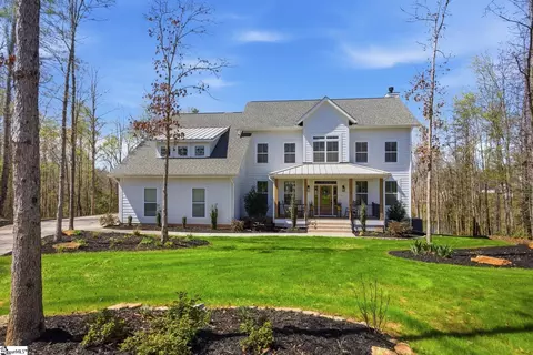40 Silesian Ct, Pelzer, SC 29669