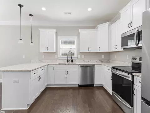 Kitchen - 615 Spearman Rd, Pelzer, SC 29669 photo 1 of 5