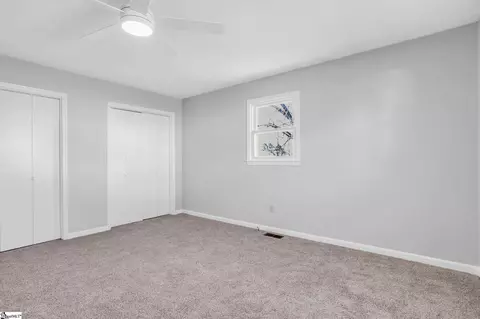 Bedroom - 464 Bishop Dr, Mauldin, SC 29662 photo 11 of 11