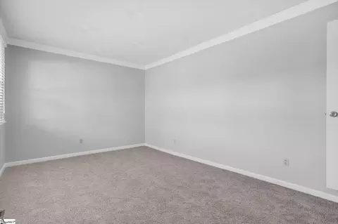 Bedroom - 464 Bishop Dr, Mauldin, SC 29662 photo 1 of 11