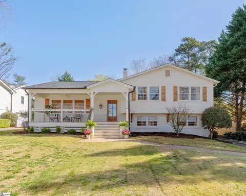 17 N Brookwood Dr, Greenville, SC 29605