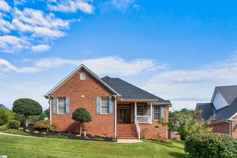 172 Roberts Meadow Loop, Spartanburg, SC 29307