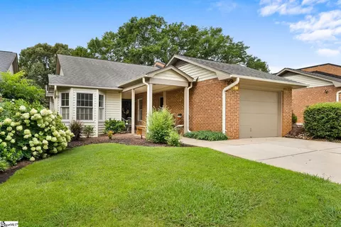 410 Swansgate Pl, Greenville, SC 29605