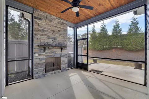 120 Stanbury Dr, Clemson, SC 29631