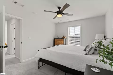 Bedroom - 507 Townsend Ave, Greer, SC 29651 photo 4 of 9