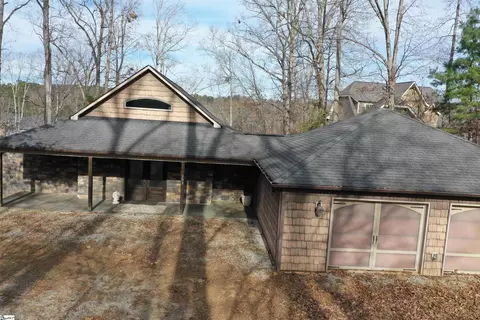 503 Petty Cove Ln, Seneca, SC 29672