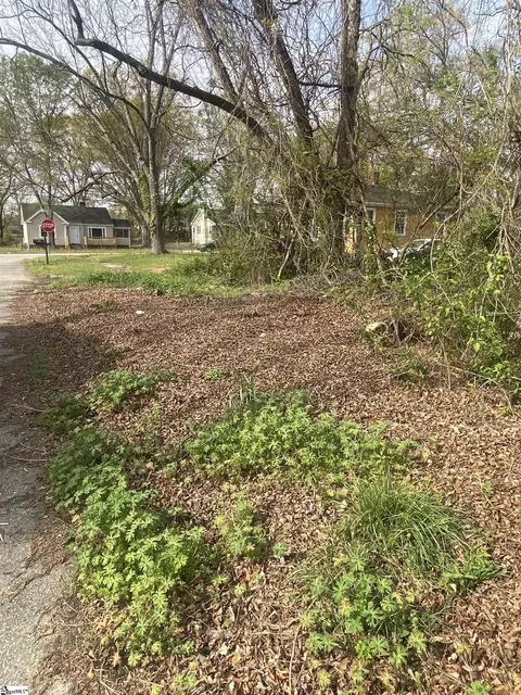 128 Wayland St, Spartanburg, SC 29303