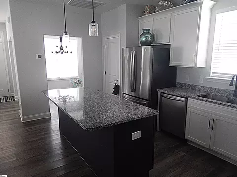 Kitchen - 313 Daystrom Dr, Greer, SC 29651 photo 3 of 3
