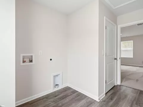 Entry Way - 124 Brooks Dr, Williamston, SC 29697 photo 4 of 5