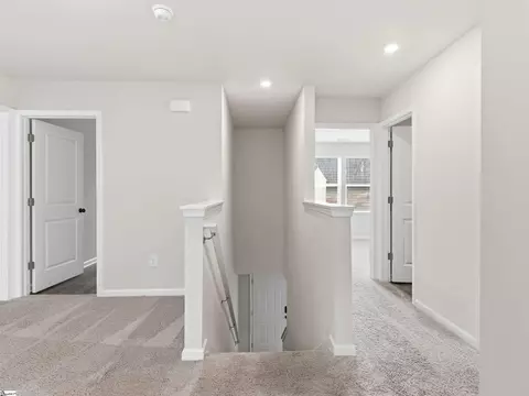 Entry Way - 124 Brooks Dr, Williamston, SC 29697 photo 3 of 5