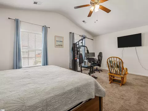 Bedroom - 415 Victory Ln, Moore, SC 29369 photo 4 of 12